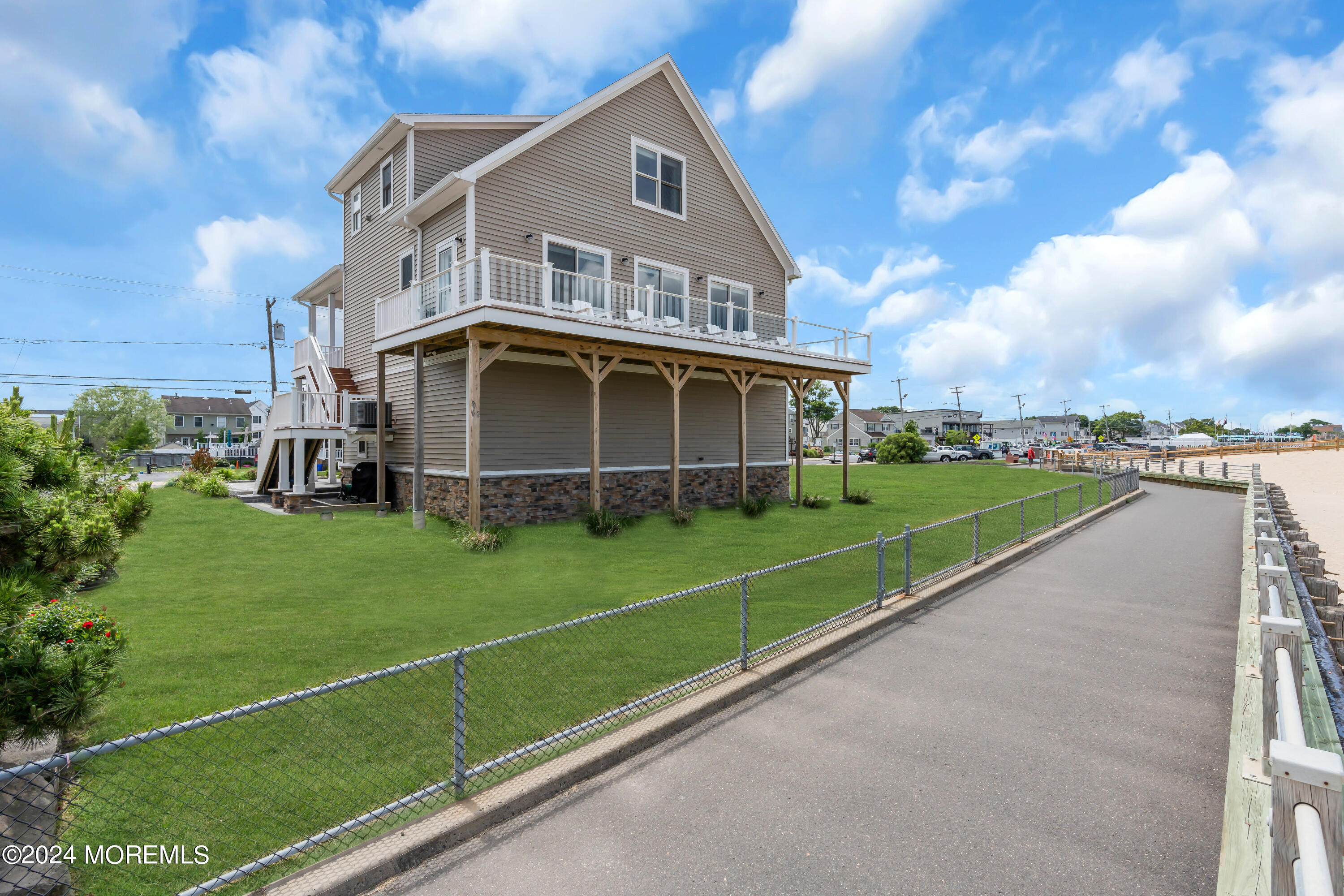 629 Front Street
