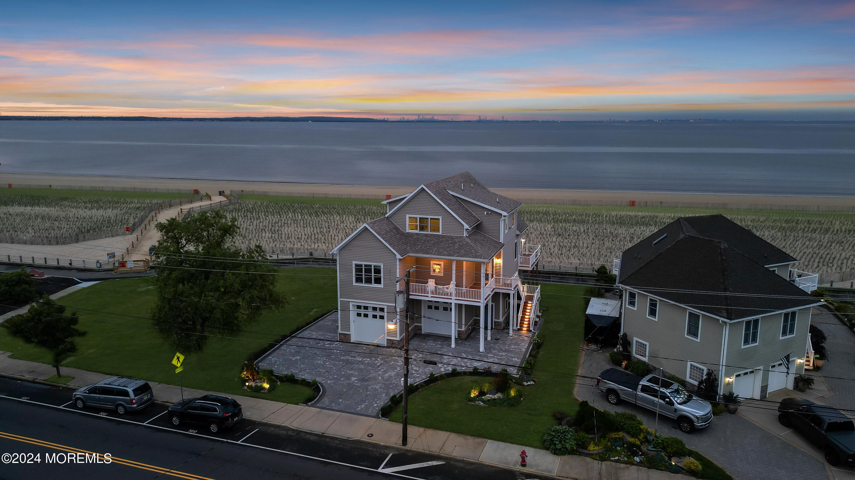 629 Front Street