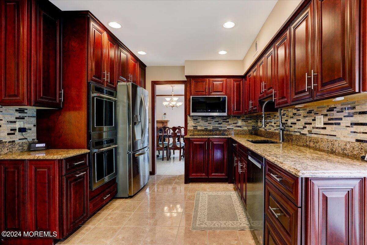 14 Brentwood Road