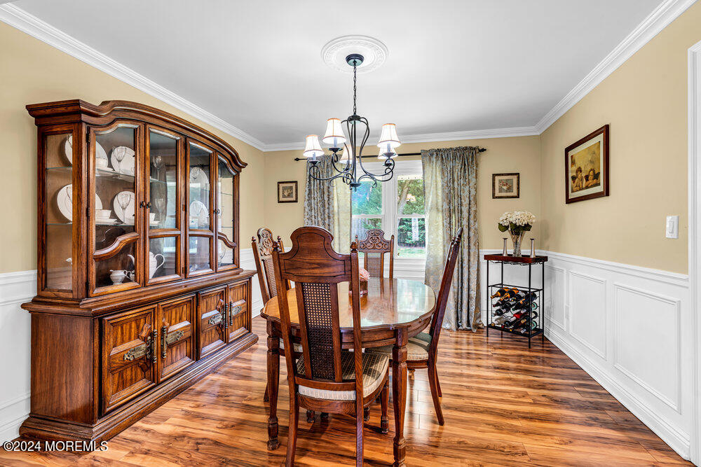 80 Warren Drive