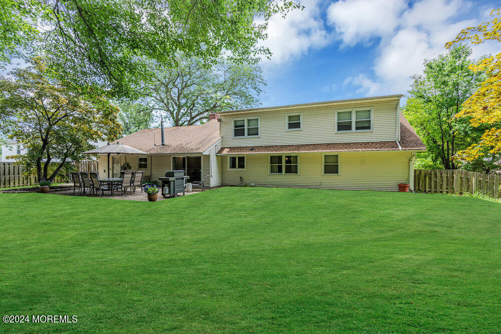80 Warren Drive