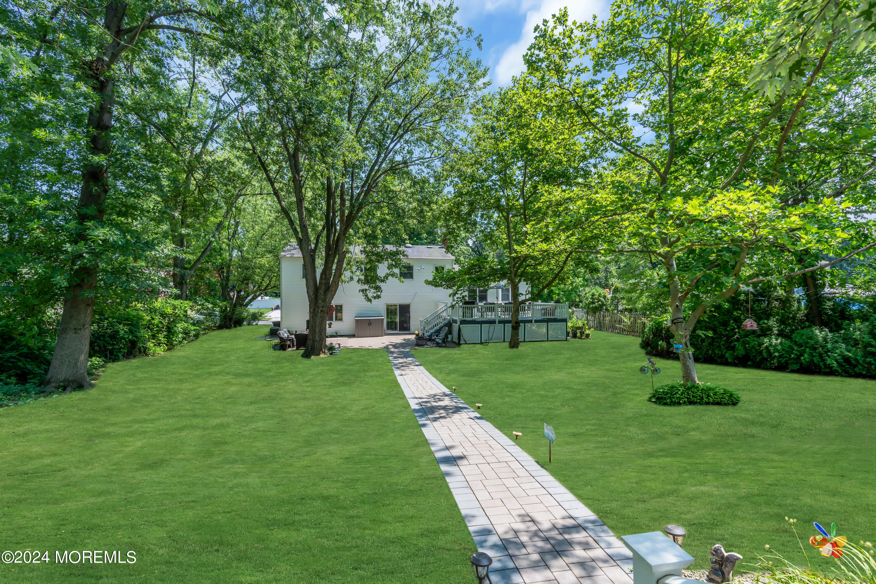 35 Chestnut Drive