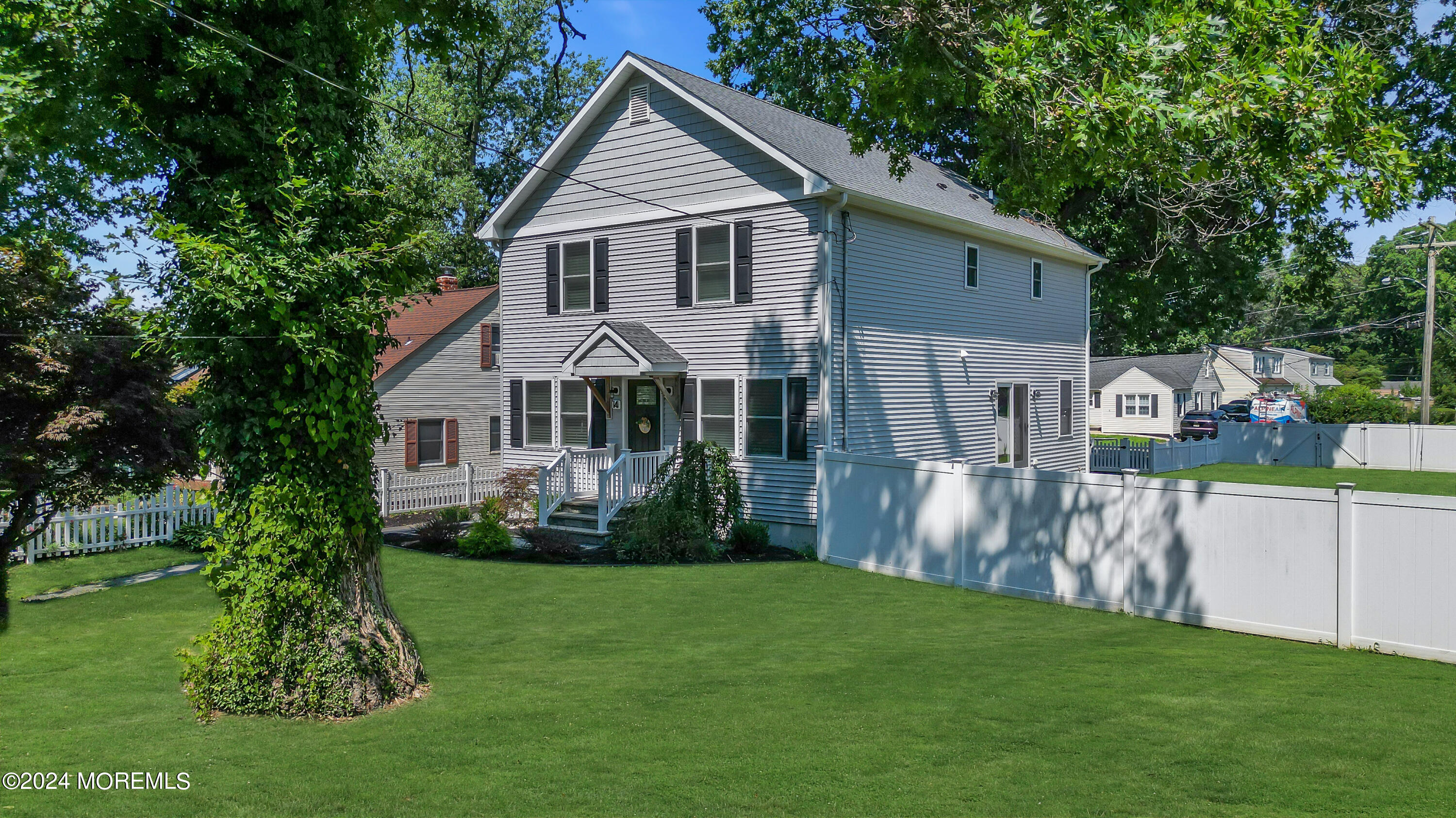14 Asbury Avenue