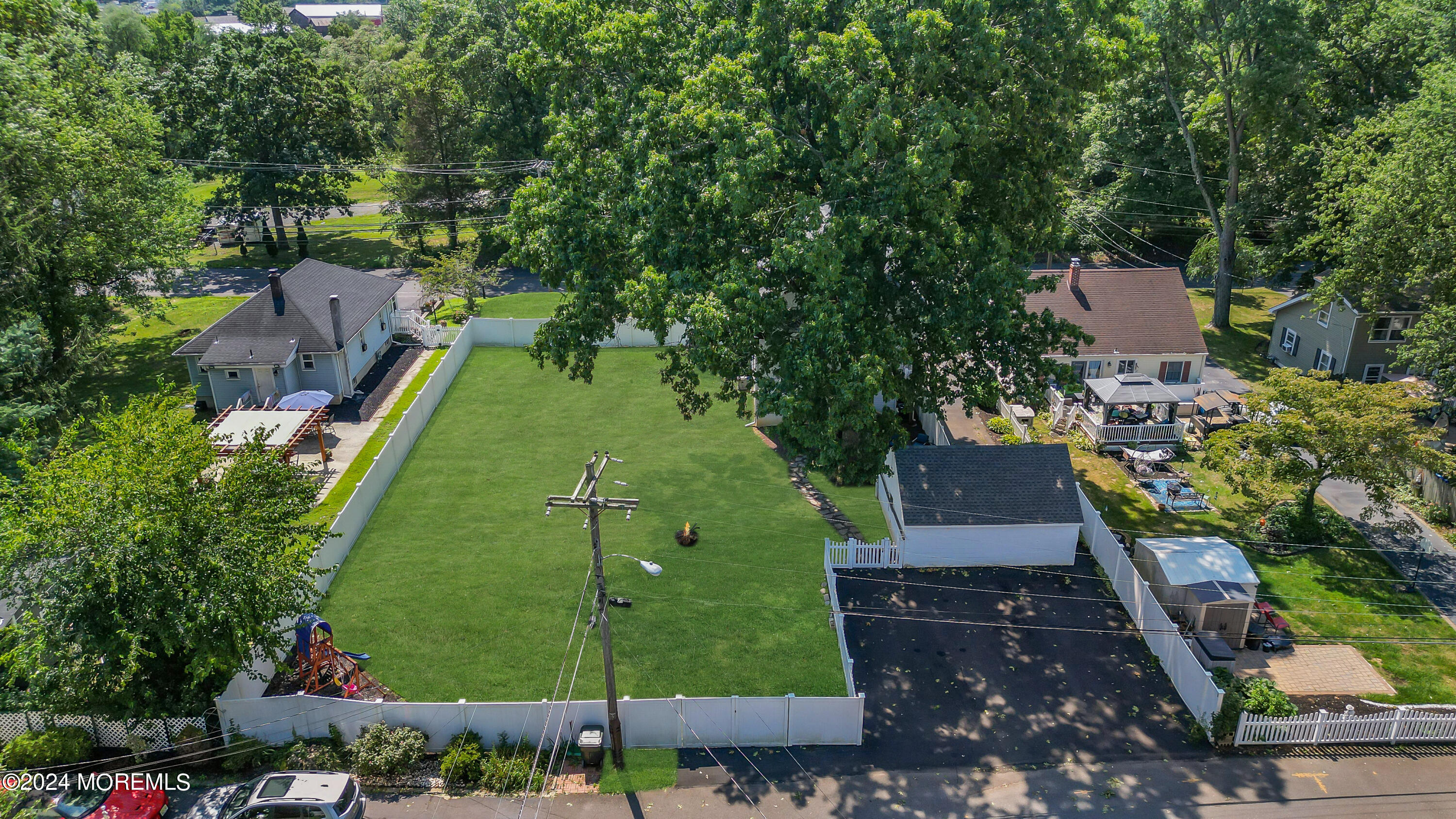 14 Asbury Avenue