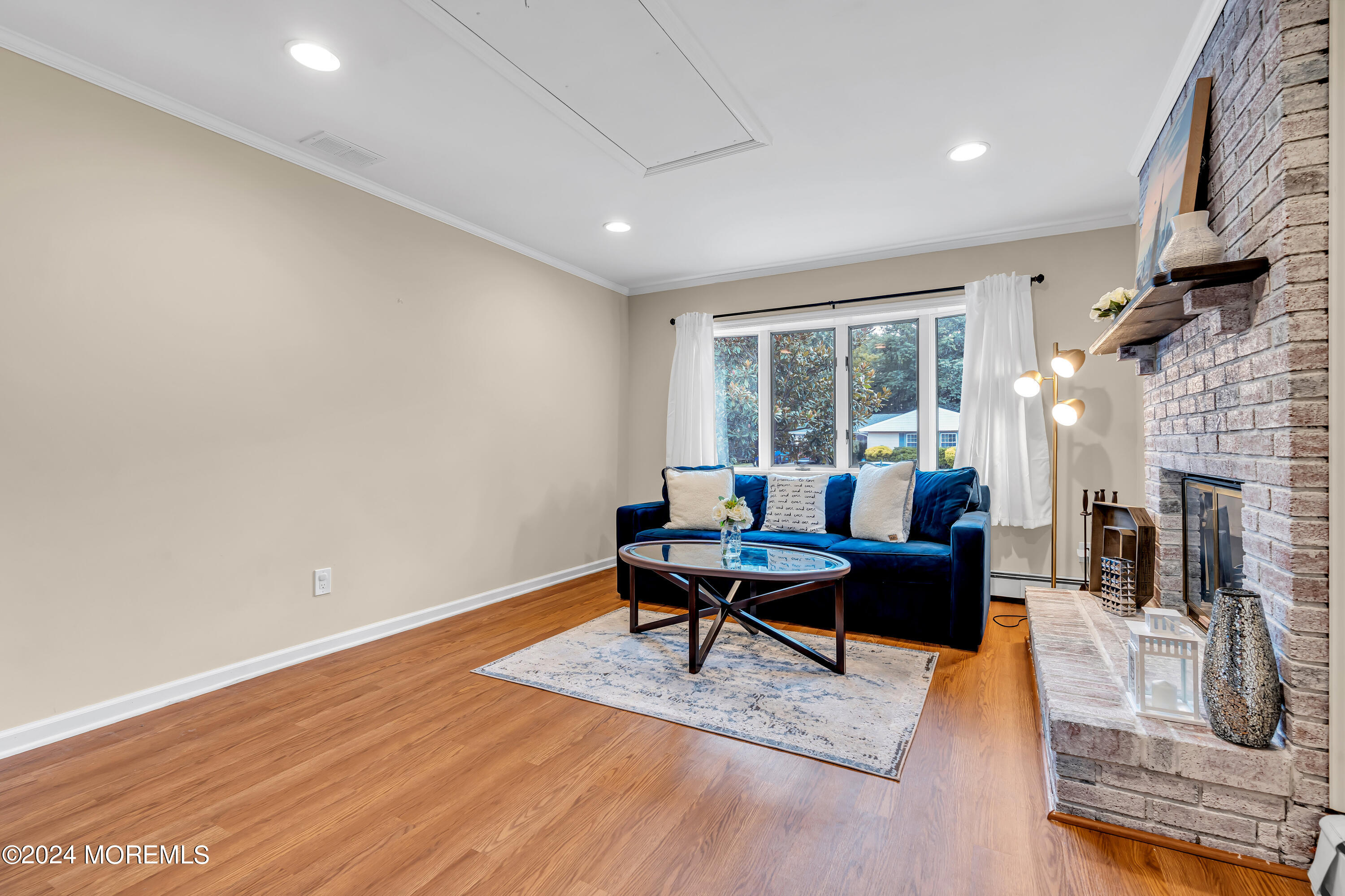 49 Idlewild Lane