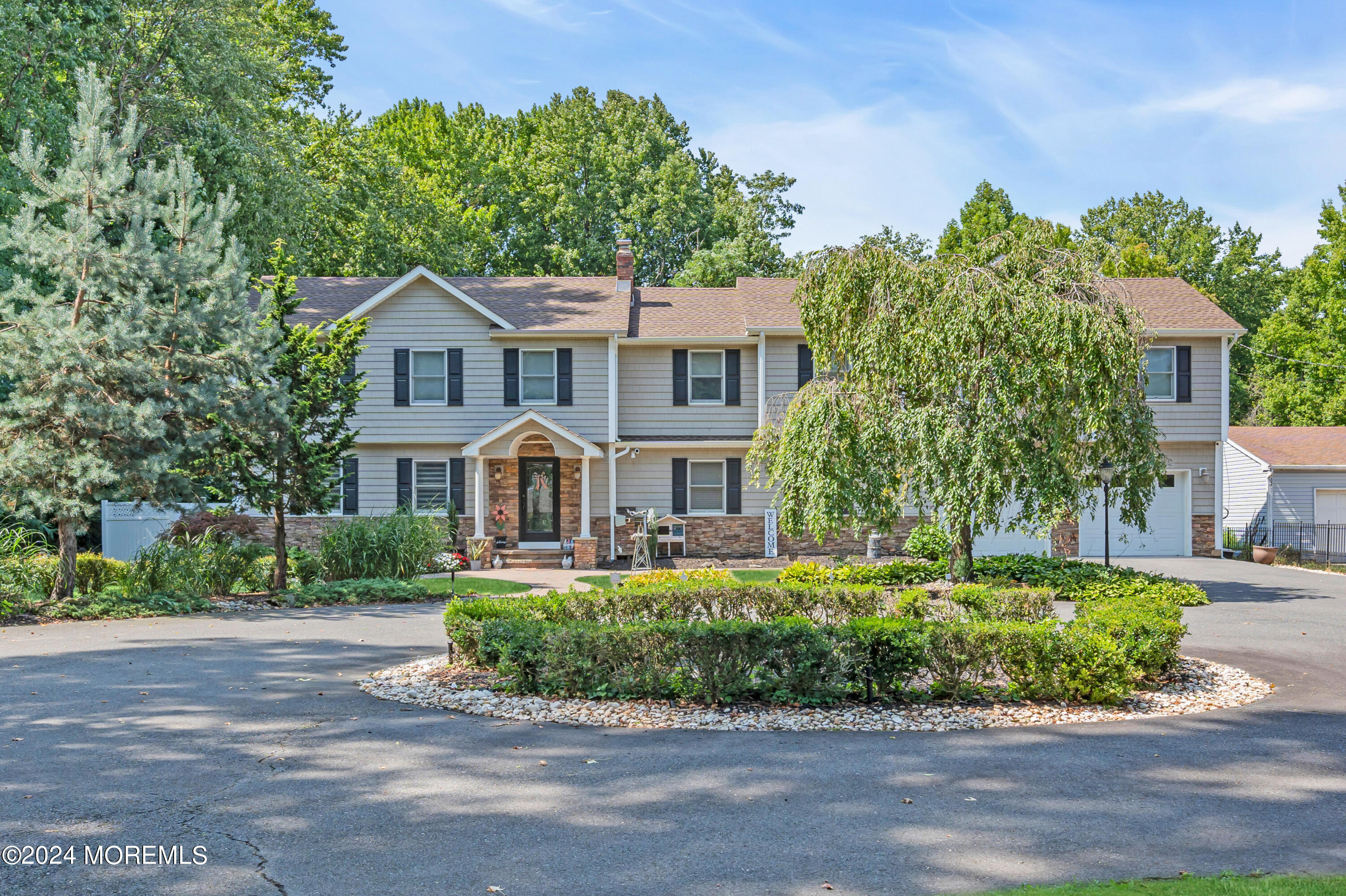 760 Harmony Road