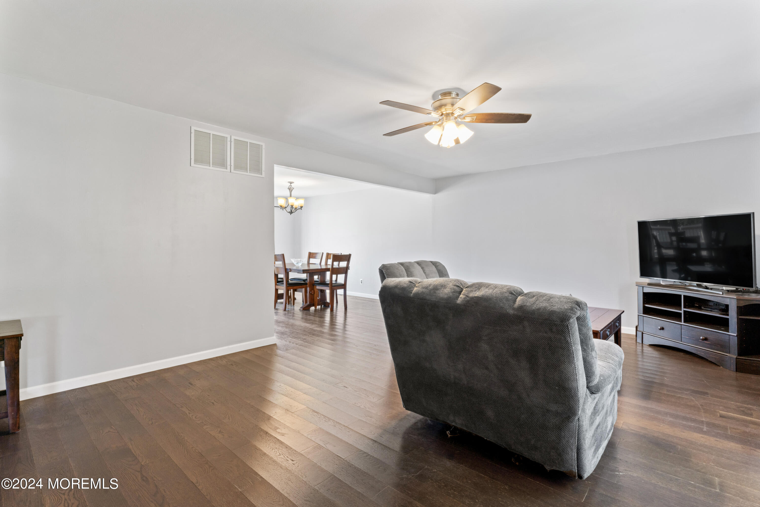 3 Elizabeth Drive