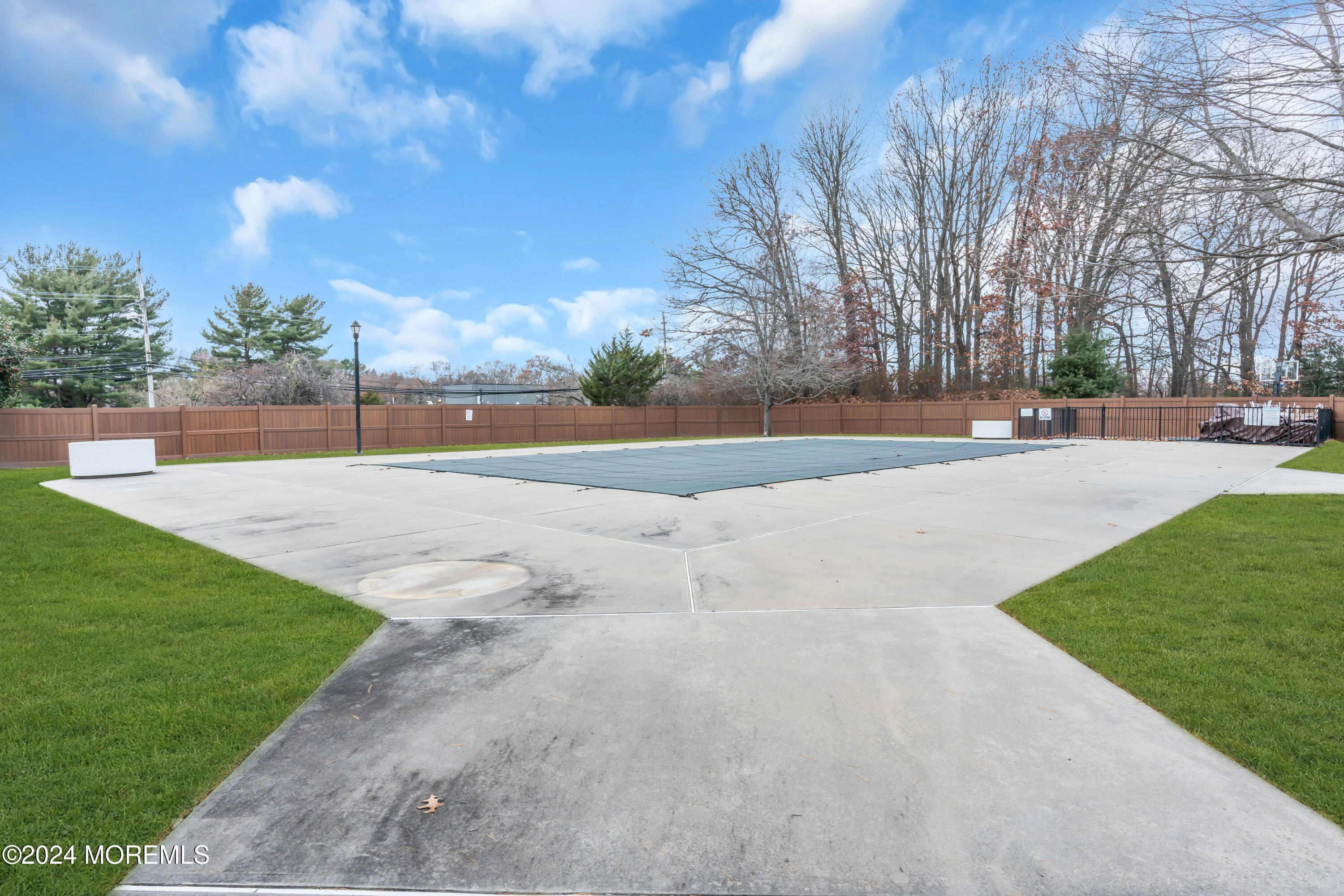 259 Grassmere Court