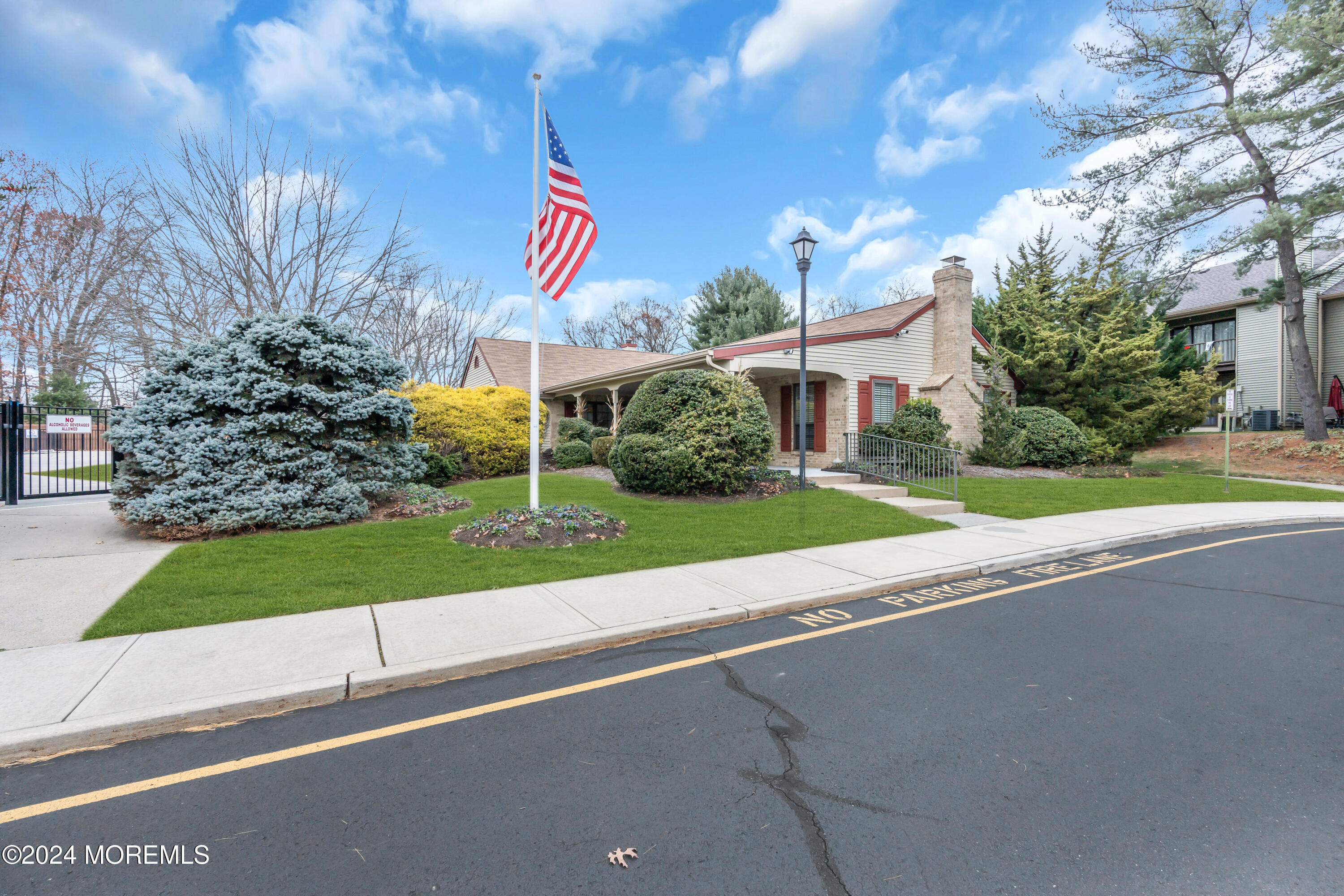 259 Grassmere Court