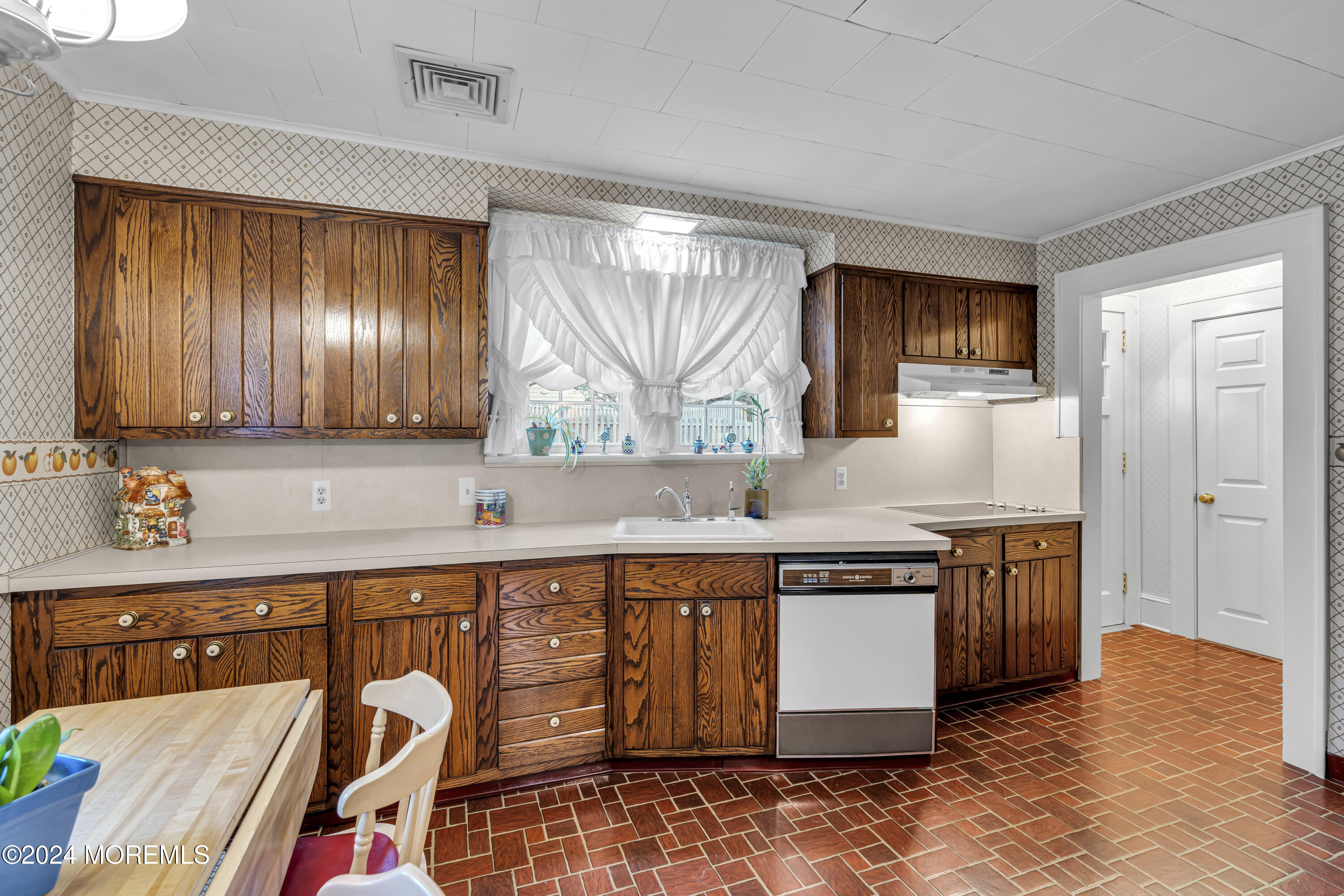 3 Edgemere Drive