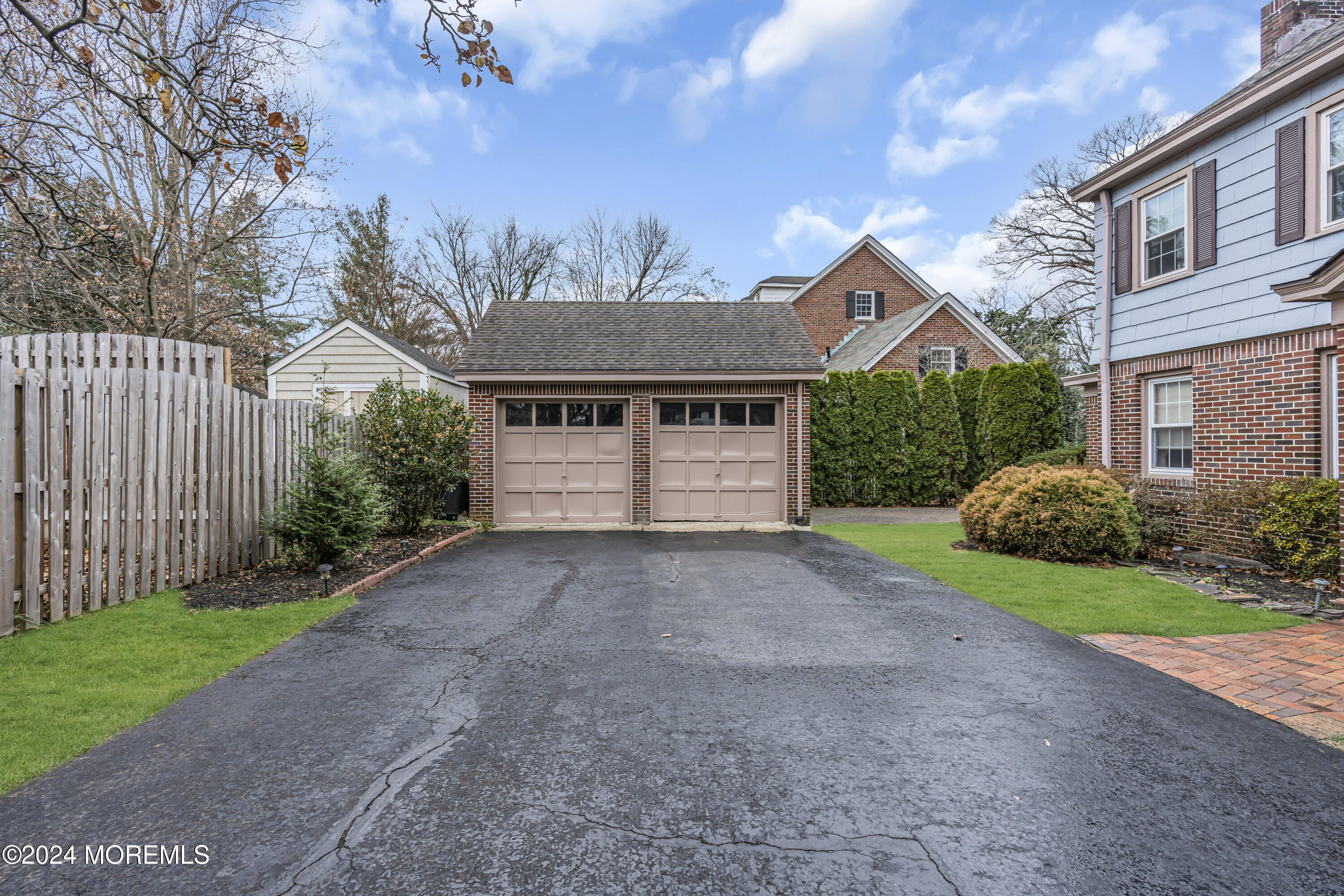3 Edgemere Drive