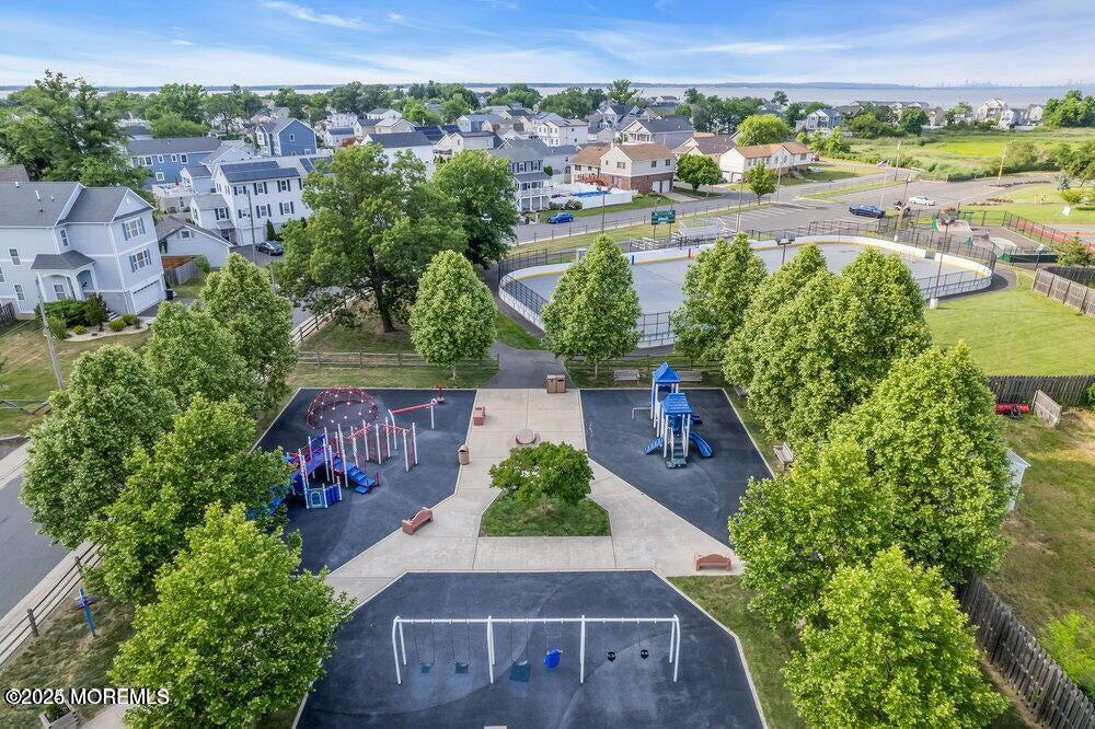 512 Central Avenue