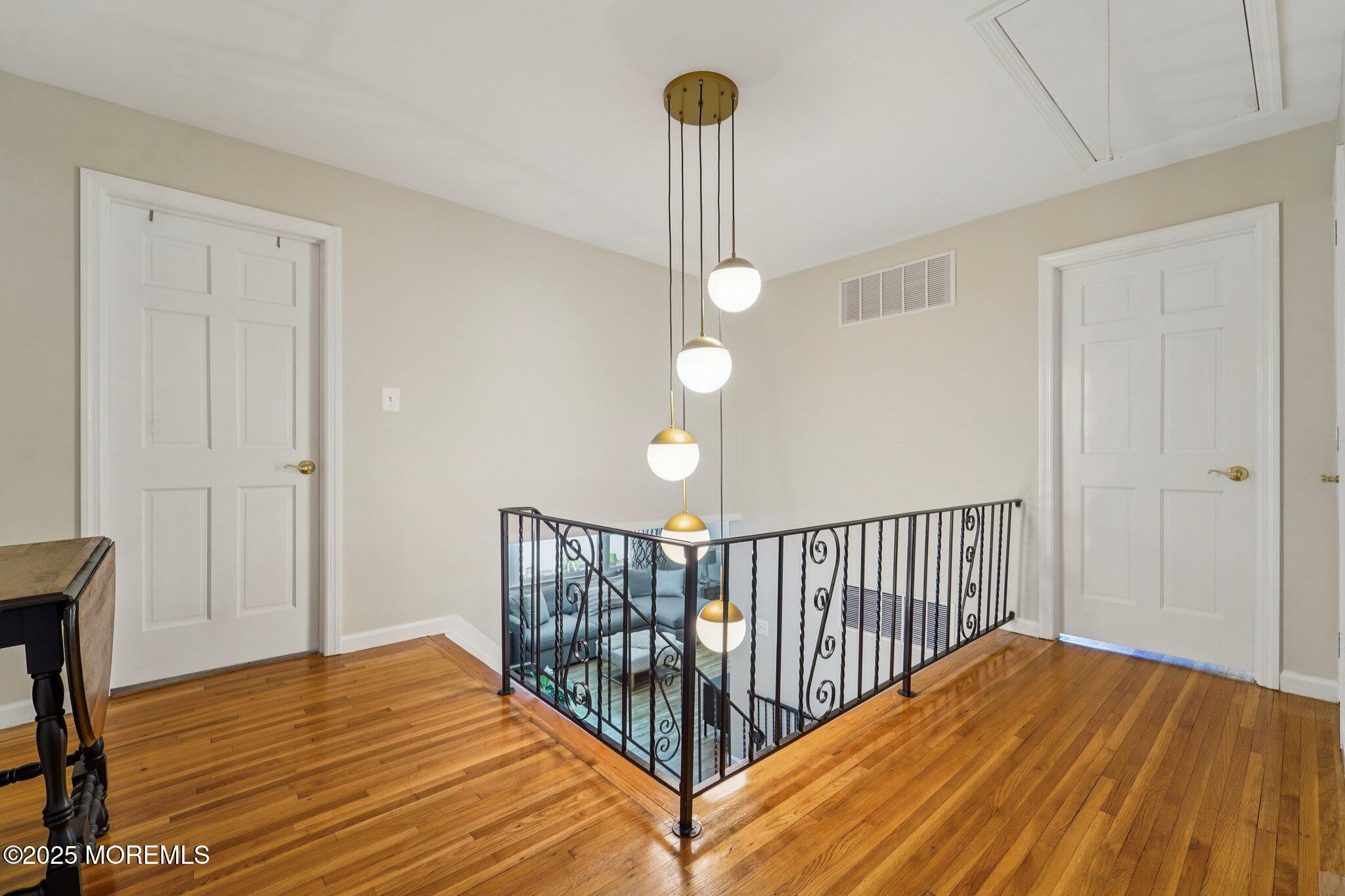 35 Poet Drive