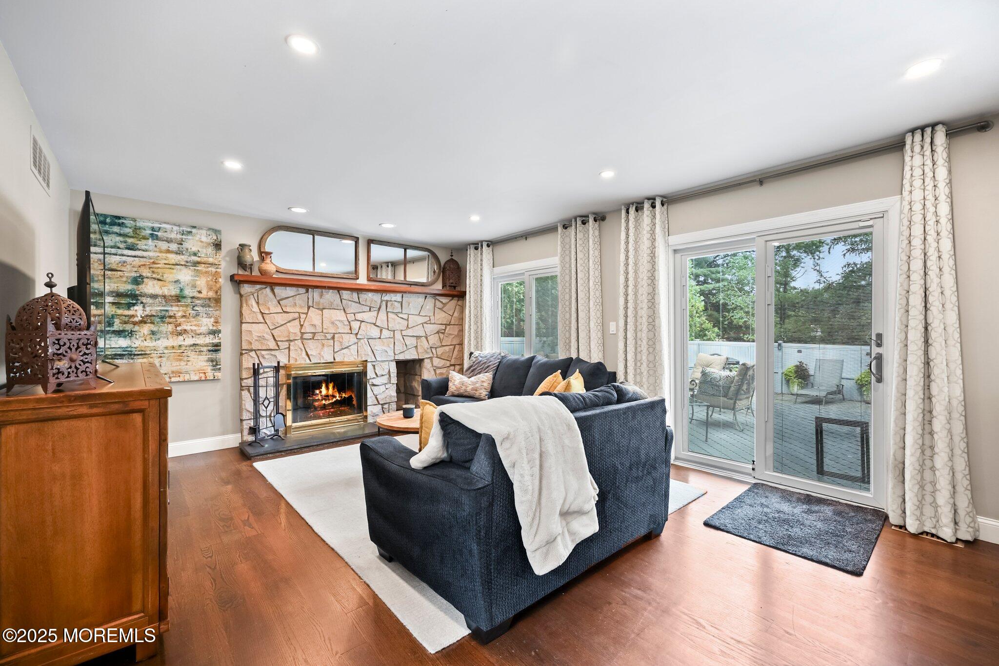 2 Independence Drive