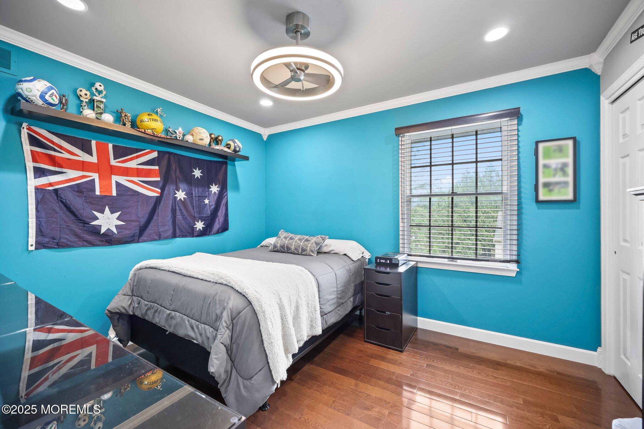 2 Independence Drive