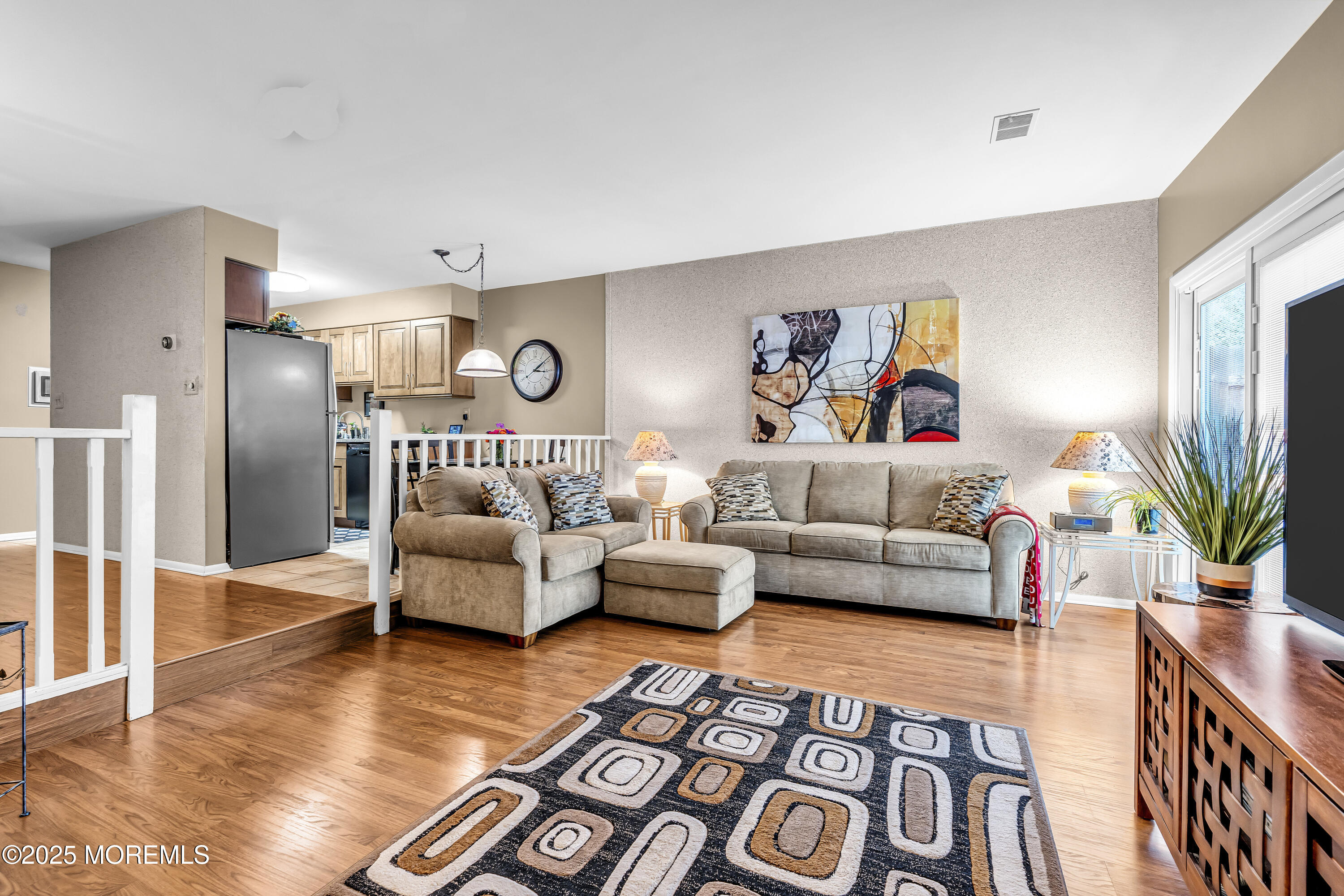 123 Lexington Circle
