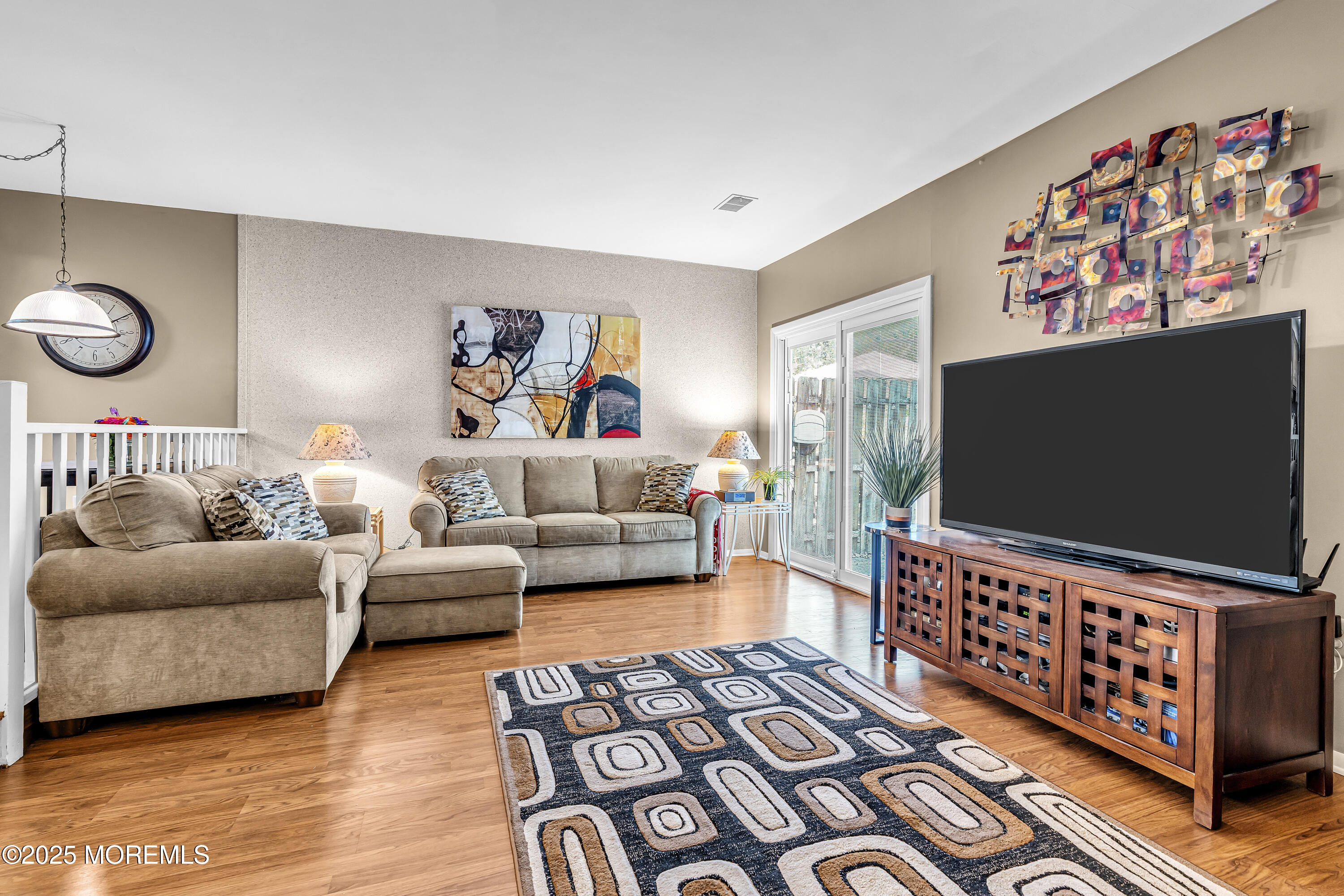 123 Lexington Circle