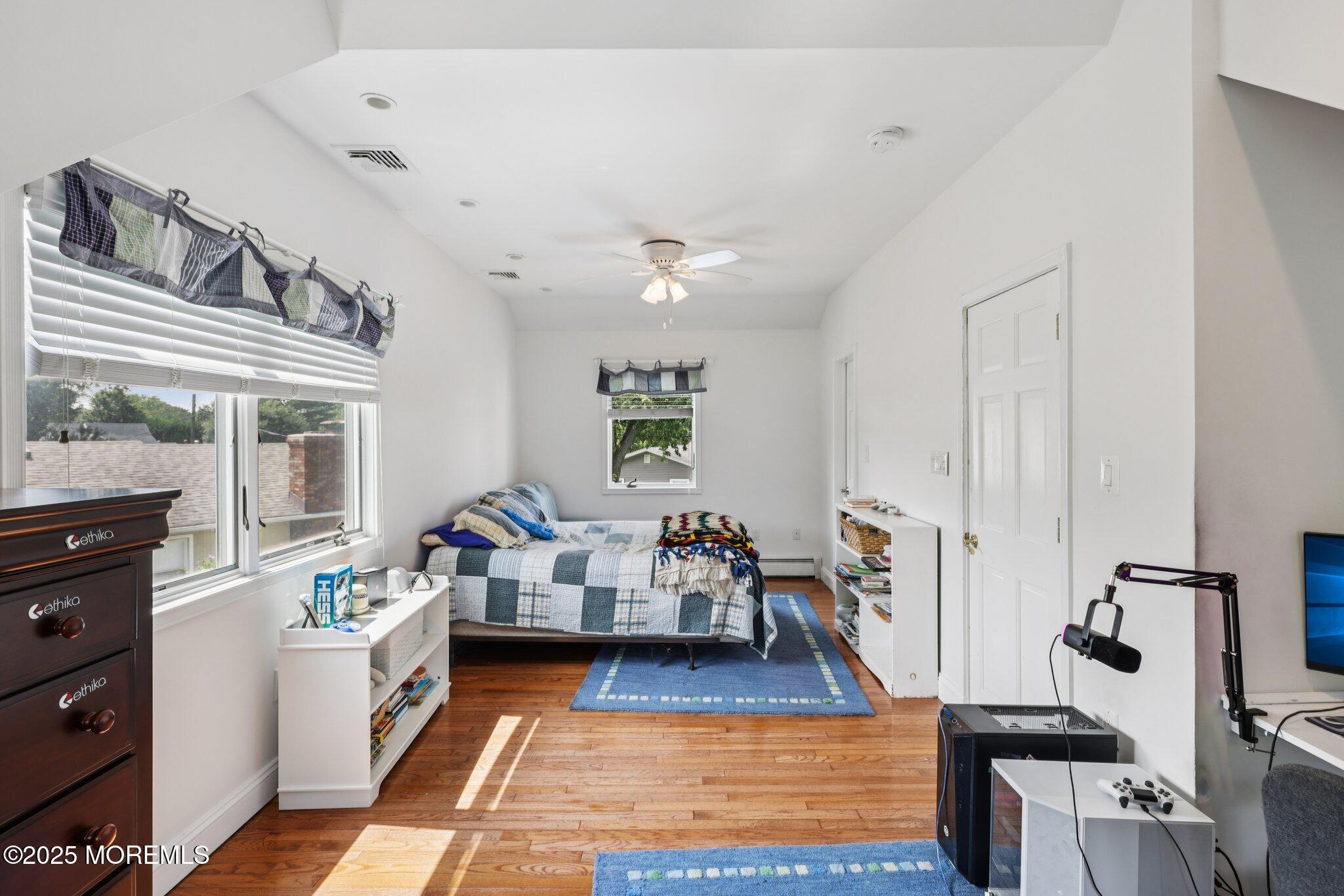 40 North Circle