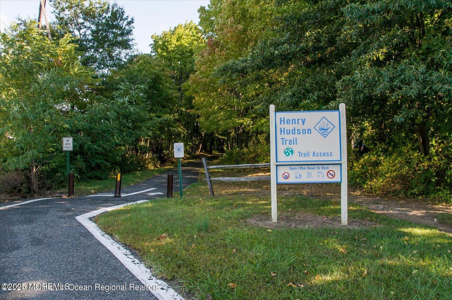 8 Ravine Drive B