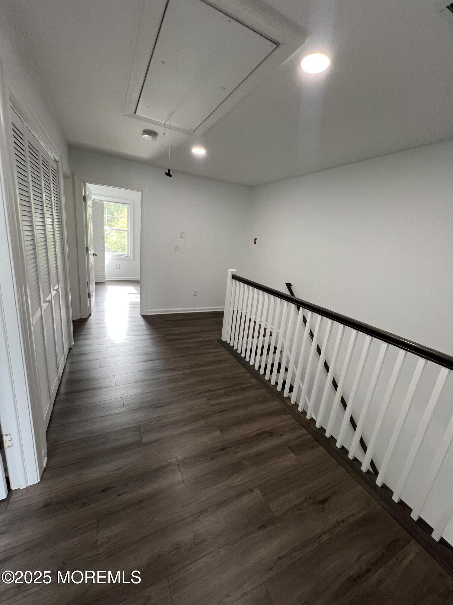 8 Ravine Drive B