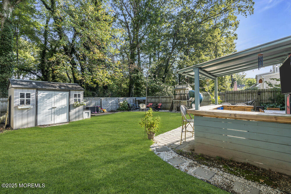 415 Robbins Road