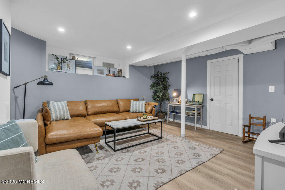415 Robbins Road