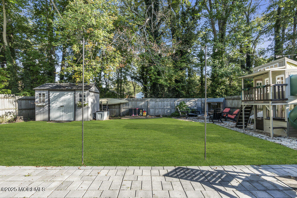 415 Robbins Road