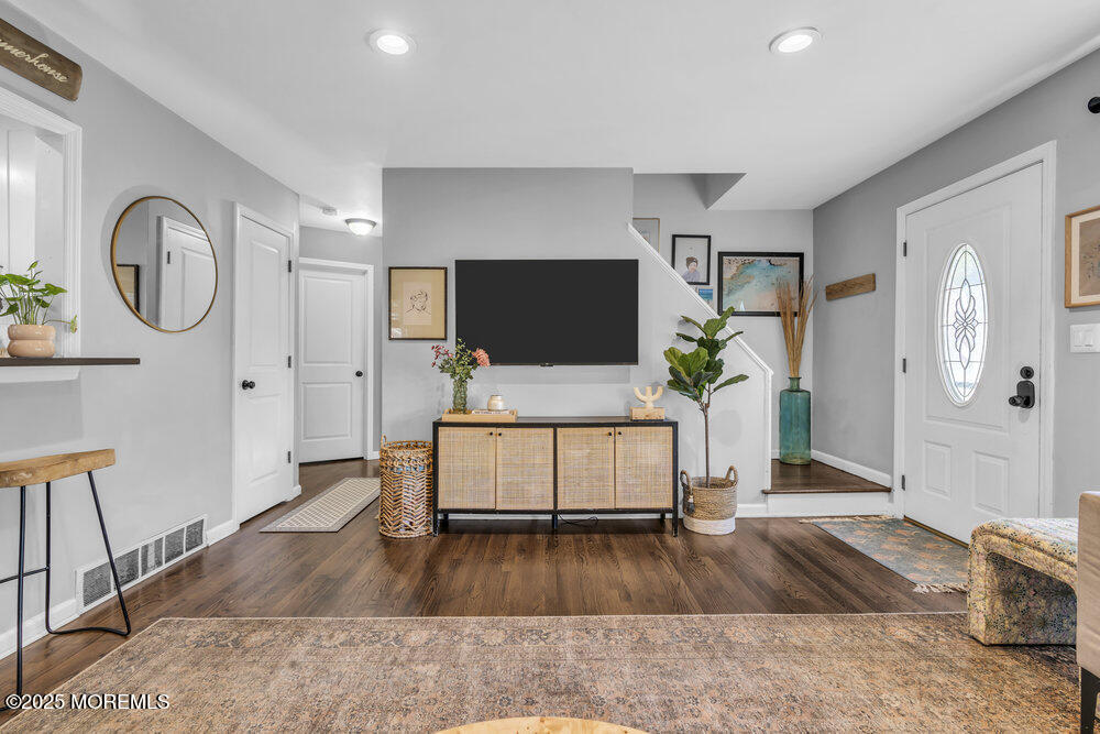 415 Robbins Road