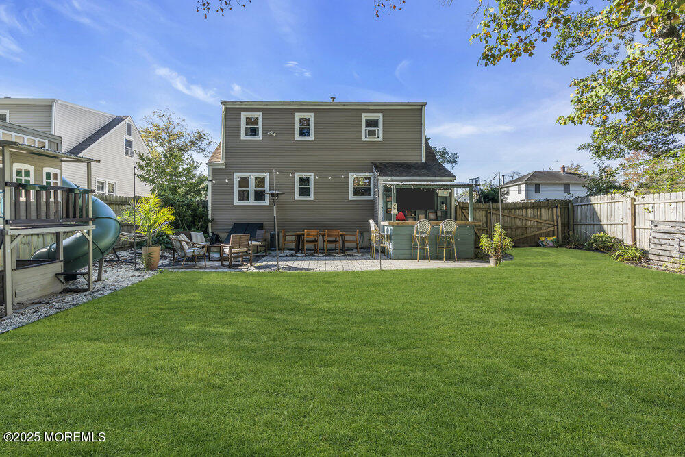 415 Robbins Road