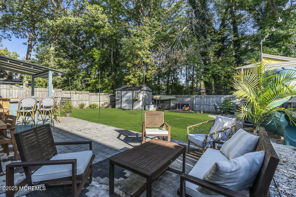 415 Robbins Road