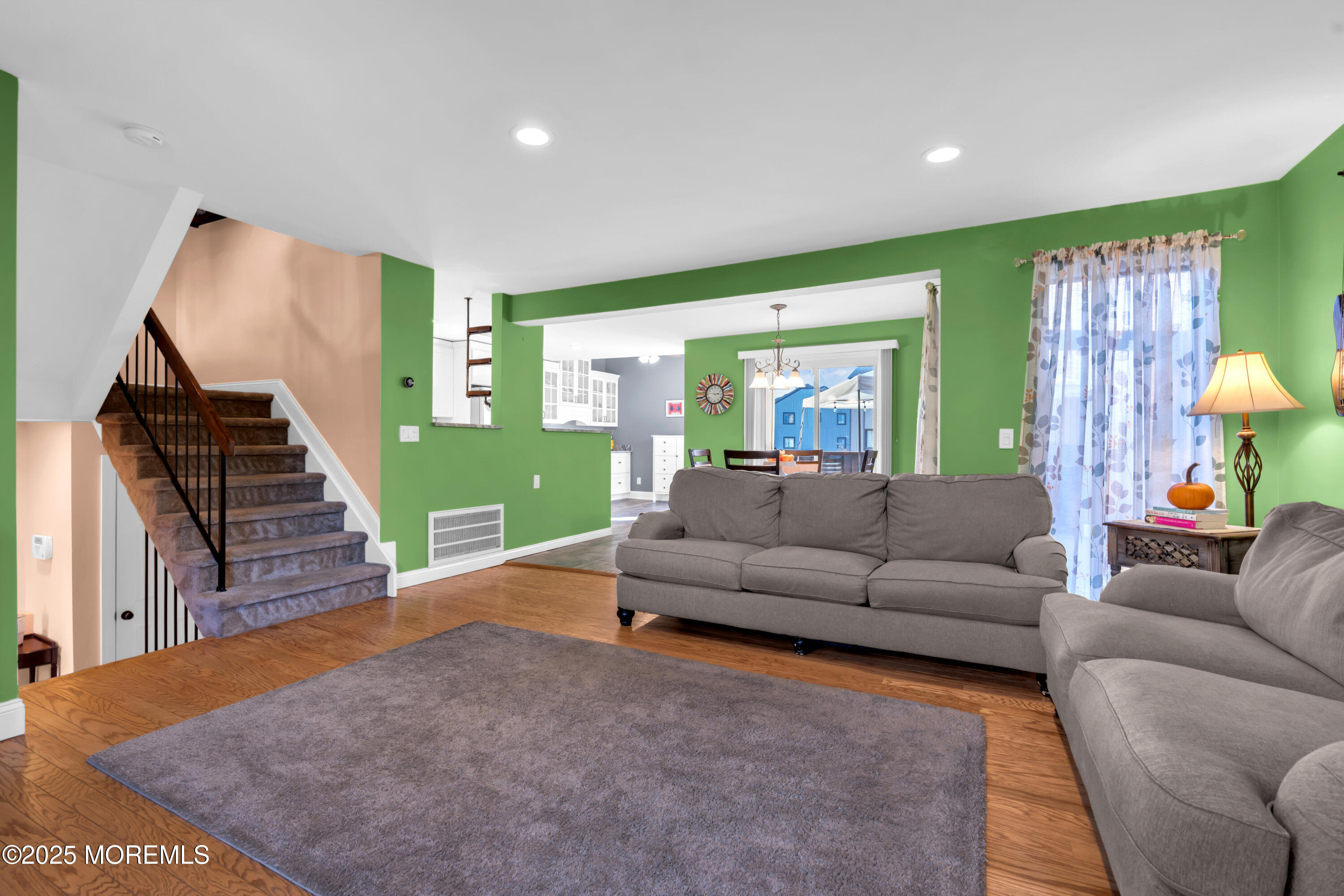 225 Silver Lane