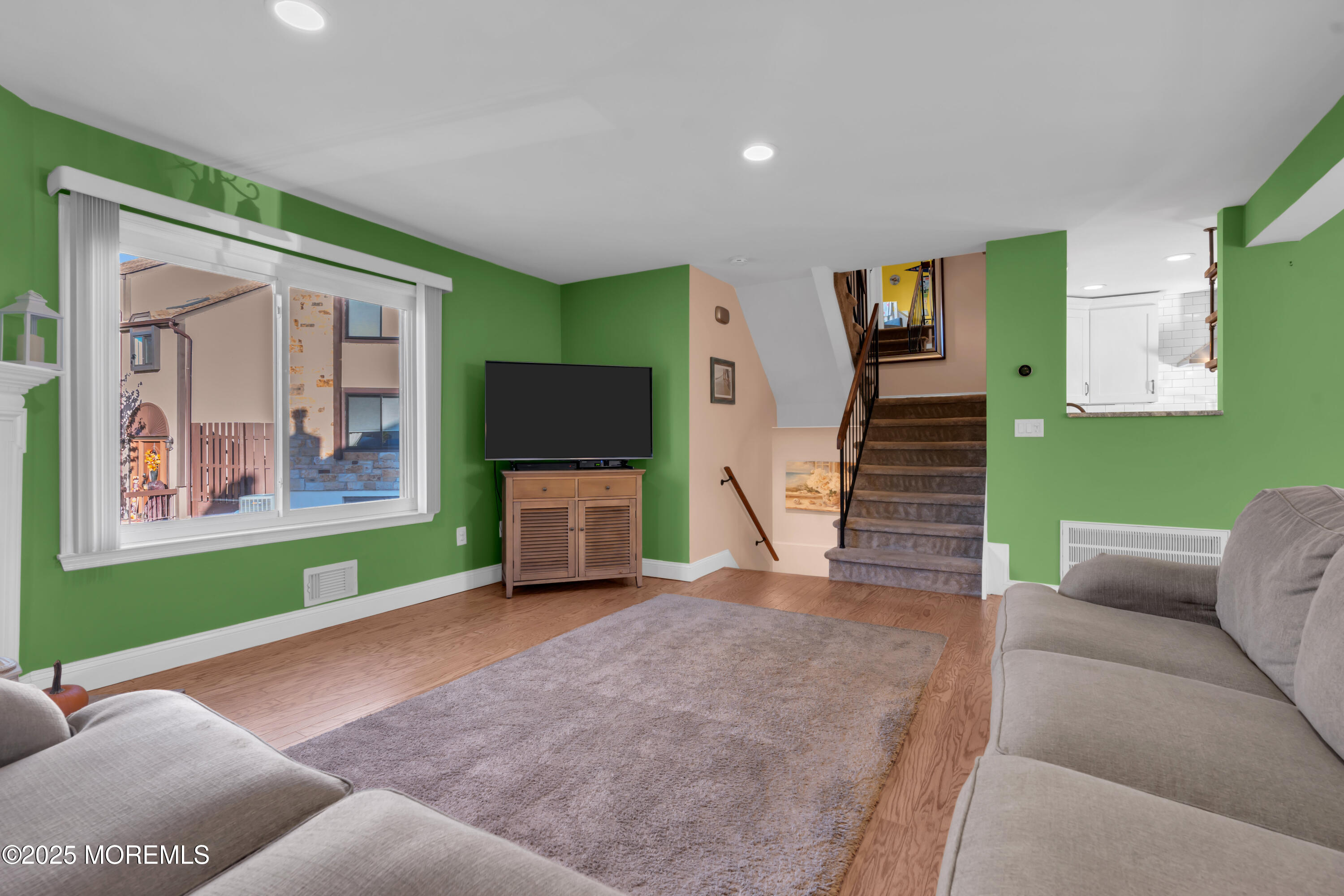 225 Silver Lane