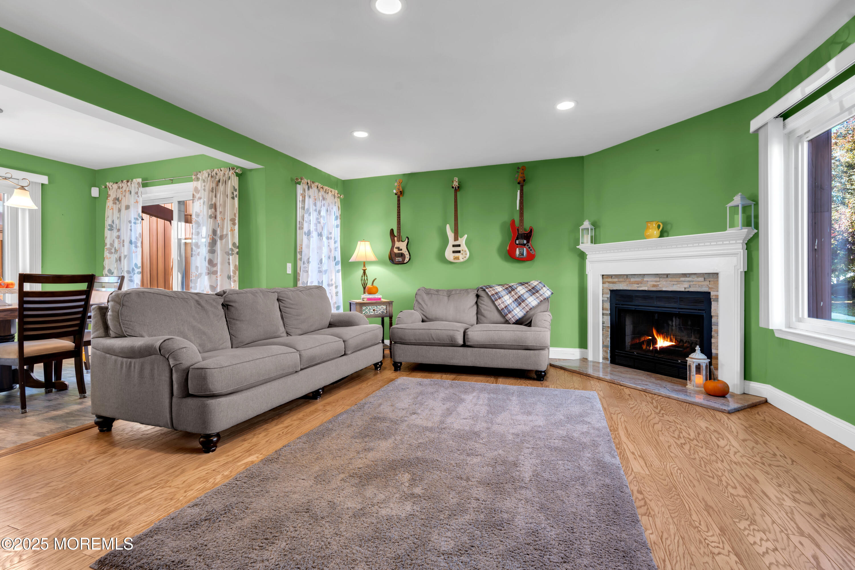 225 Silver Lane