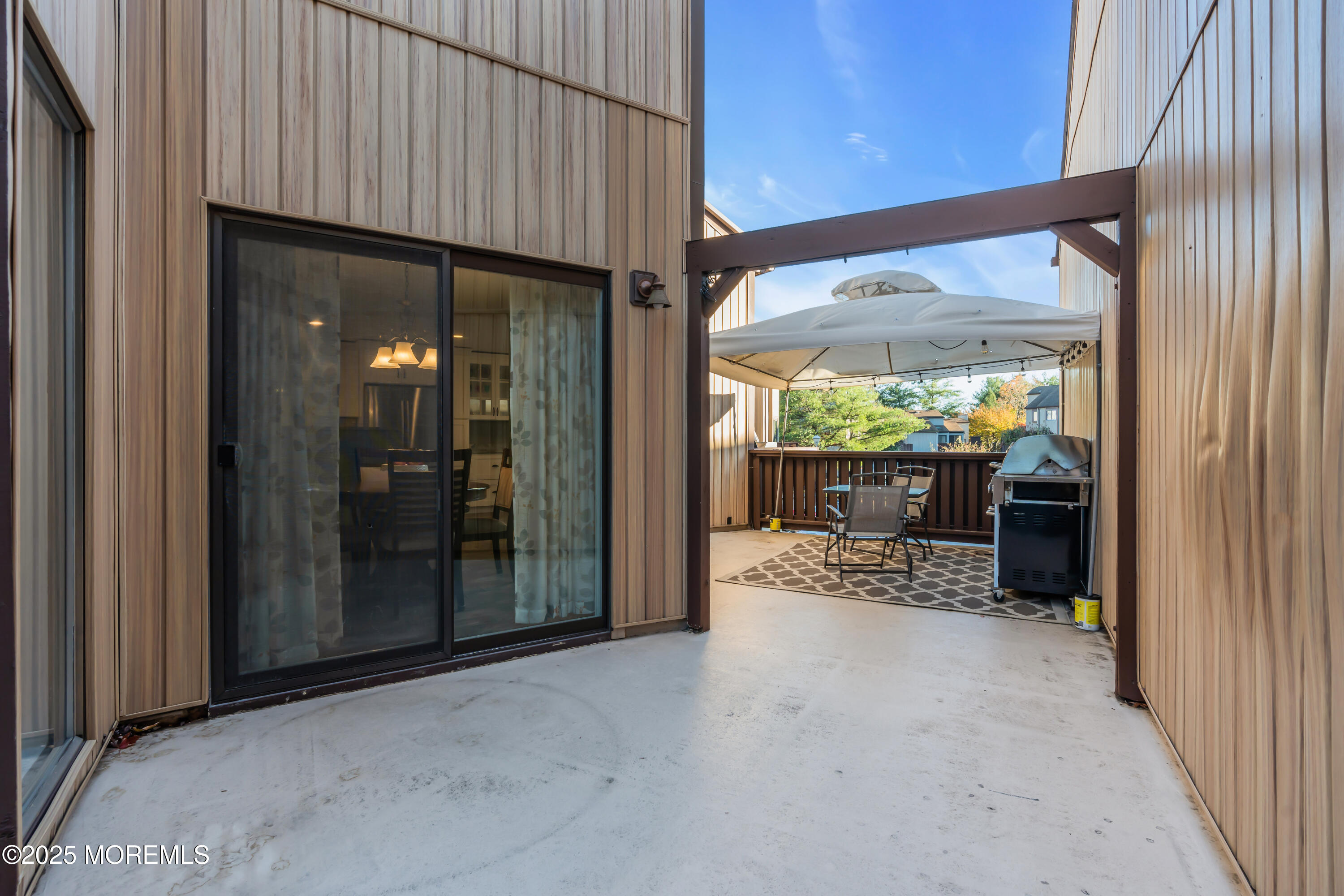 225 Silver Lane