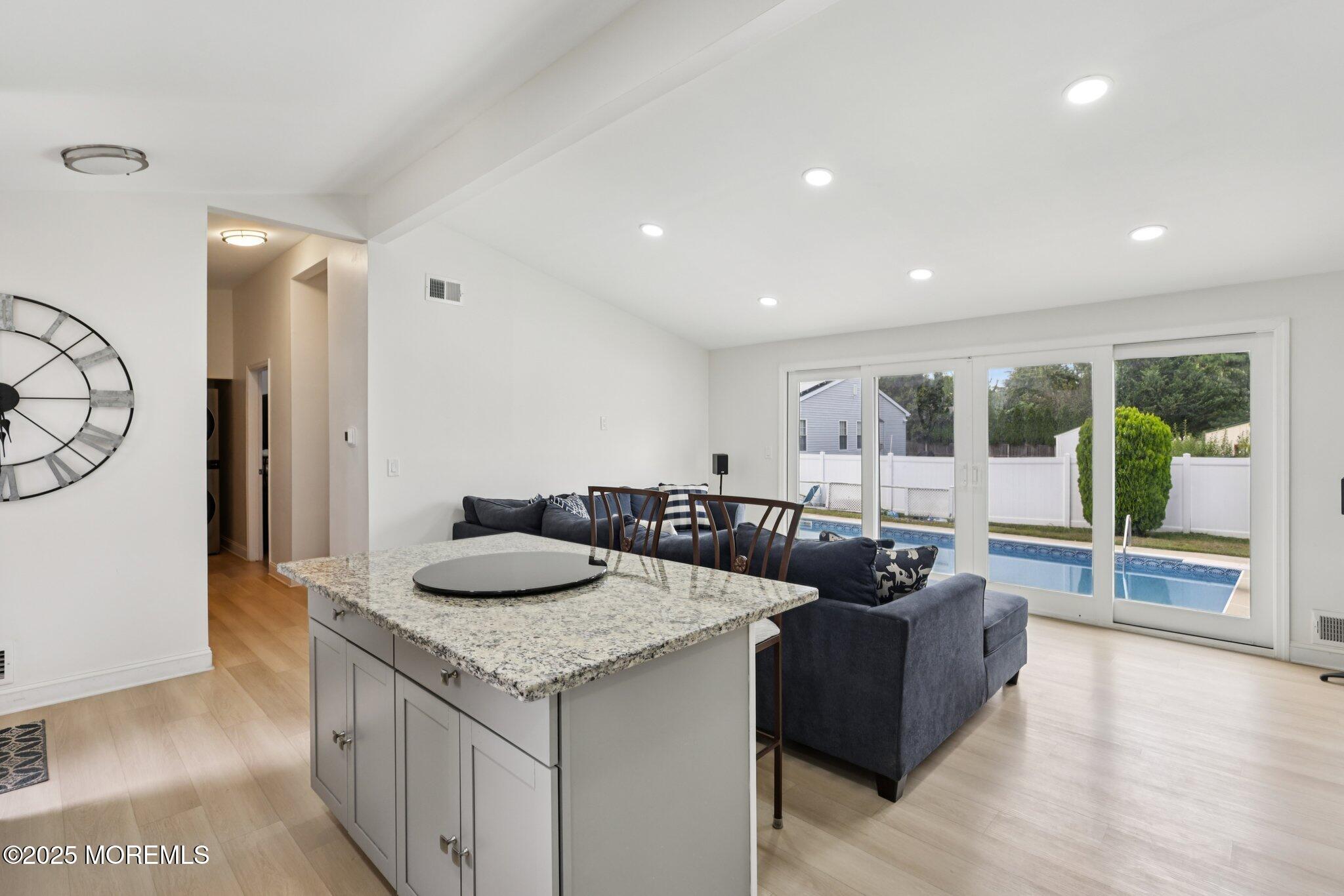 3 Duke Lane