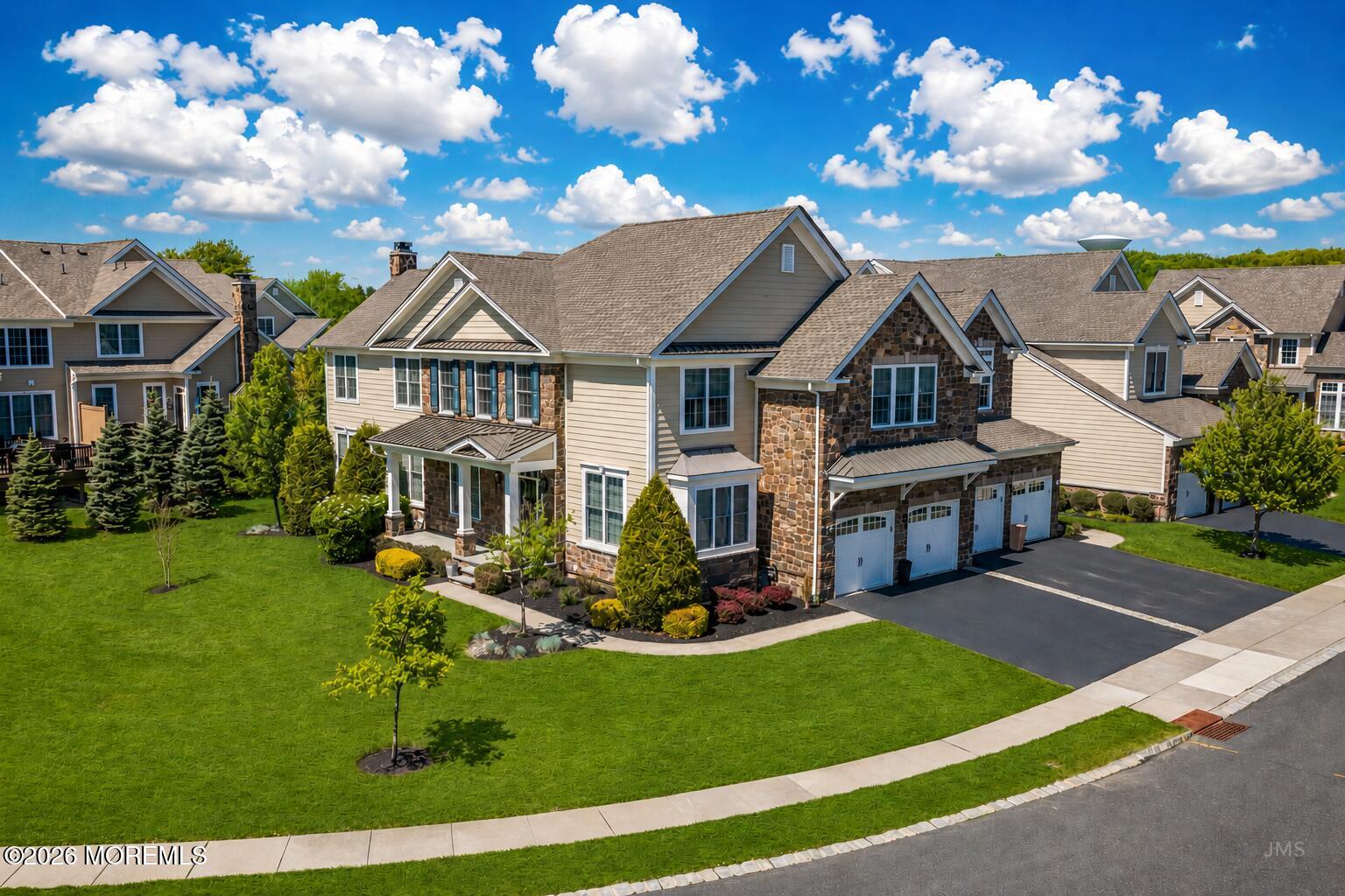 17 Spalding Drive 331