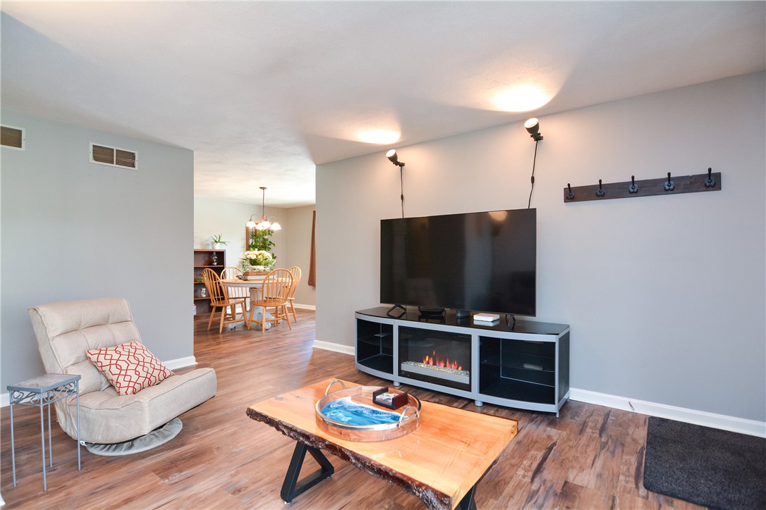 2301 Pinewood Drive