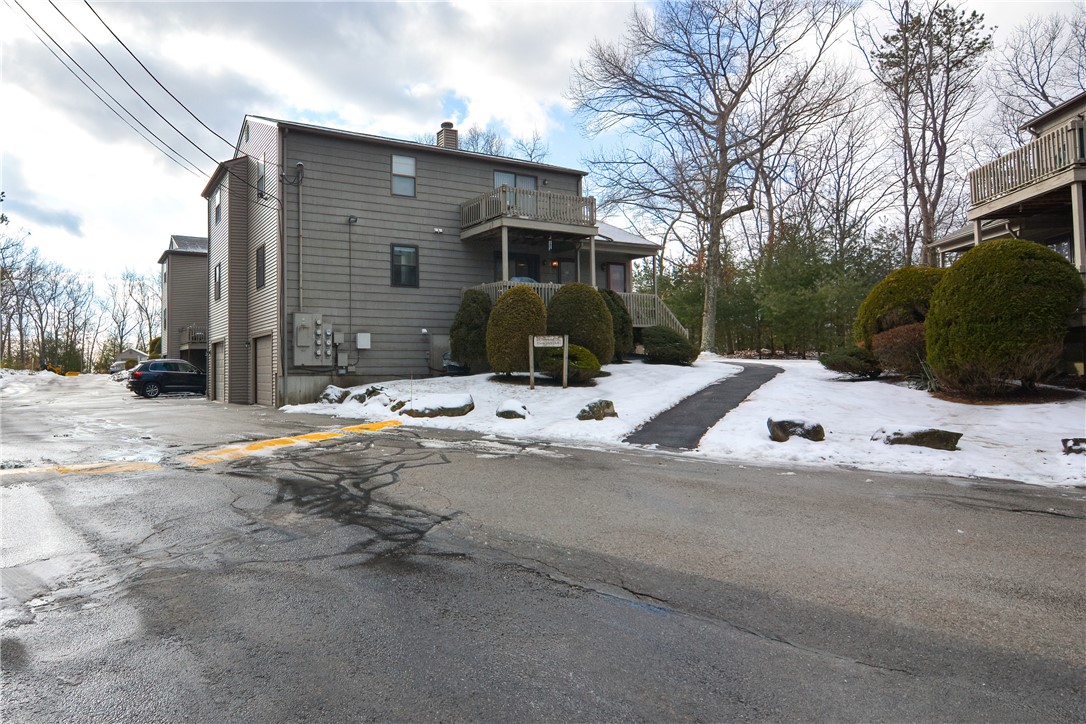 2301 Pinewood Drive