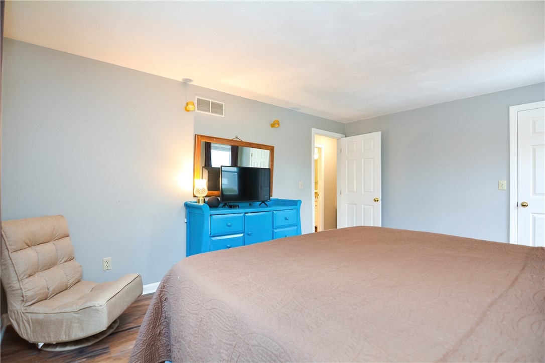 2301 Pinewood Drive