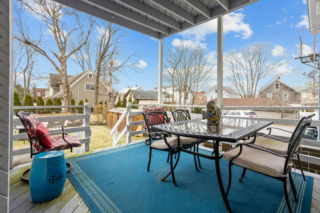 23 Mann Avenue 4
