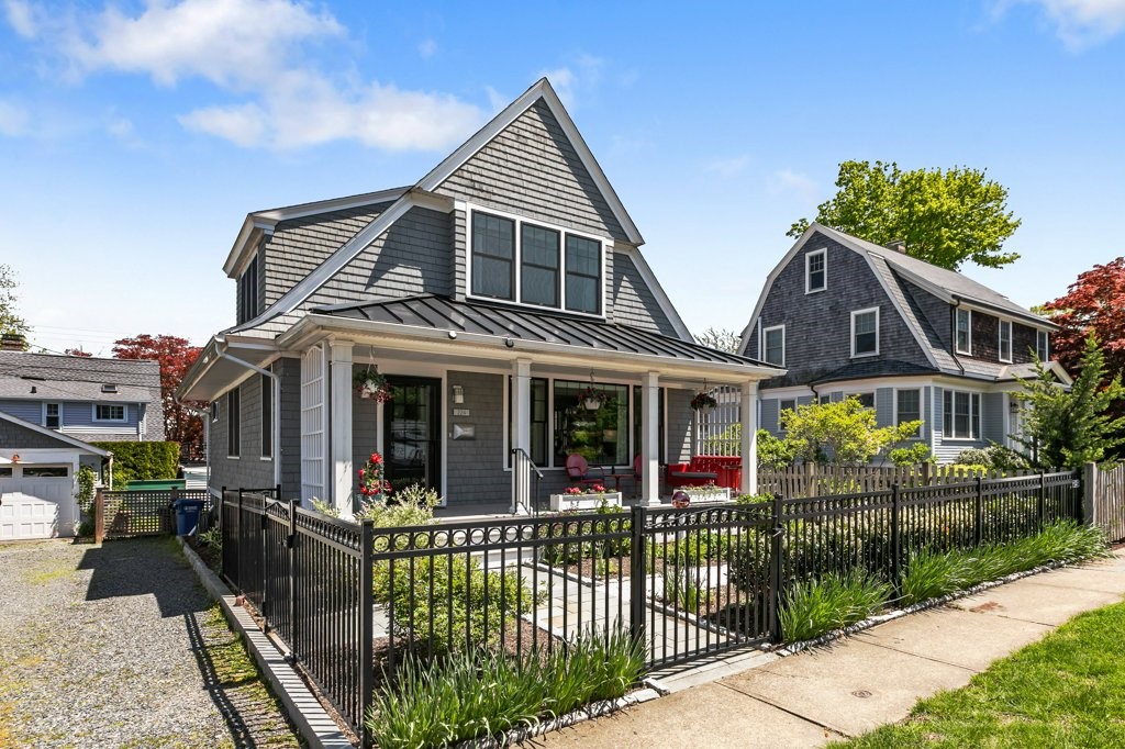 224 Gibbs Avenue