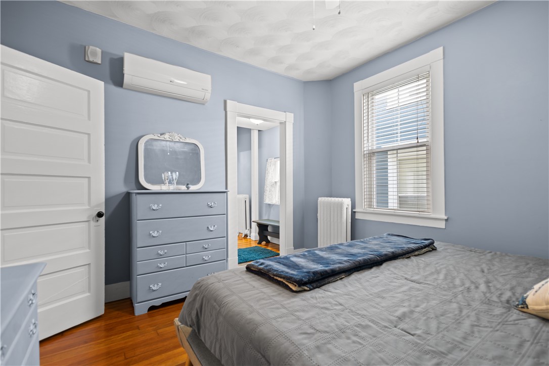 23 Mann Avenue 4