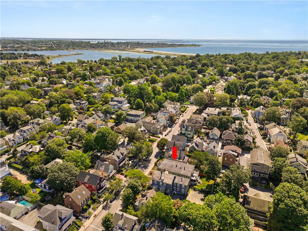 23 Mann Avenue 4