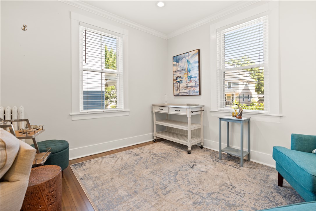 23 Mann Avenue 4