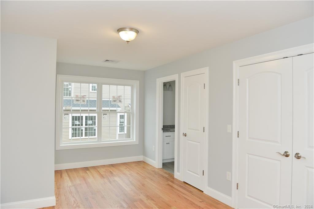 220 Boulder Court 220