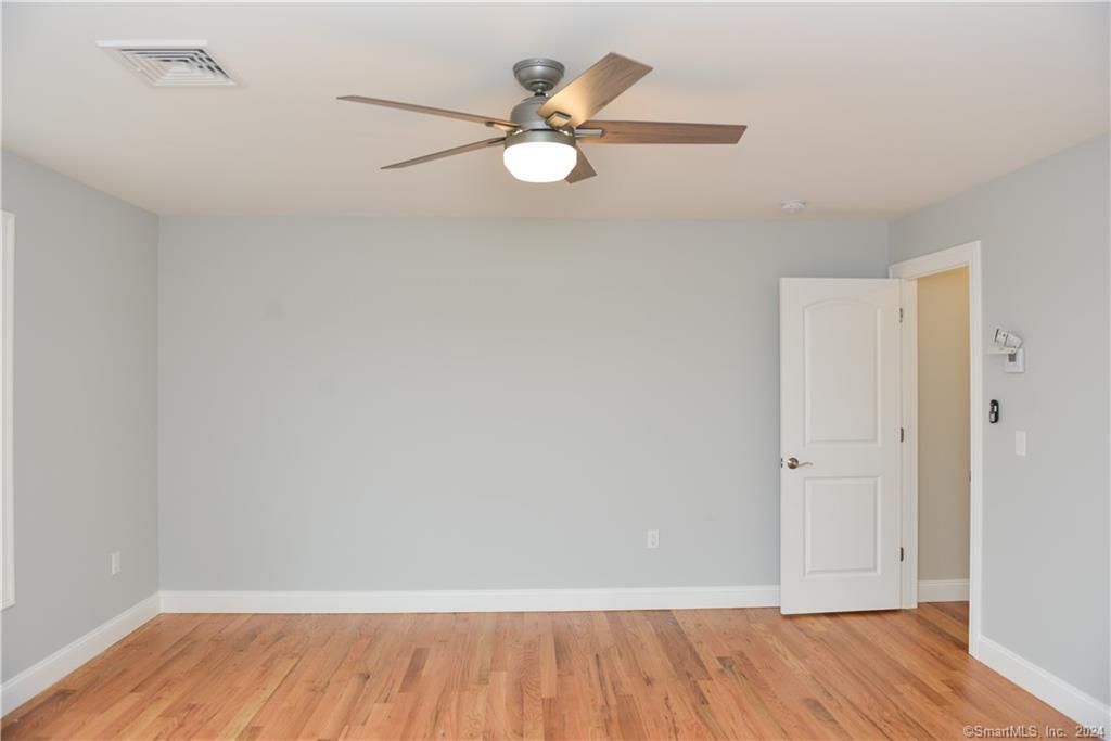 220 Boulder Court 220