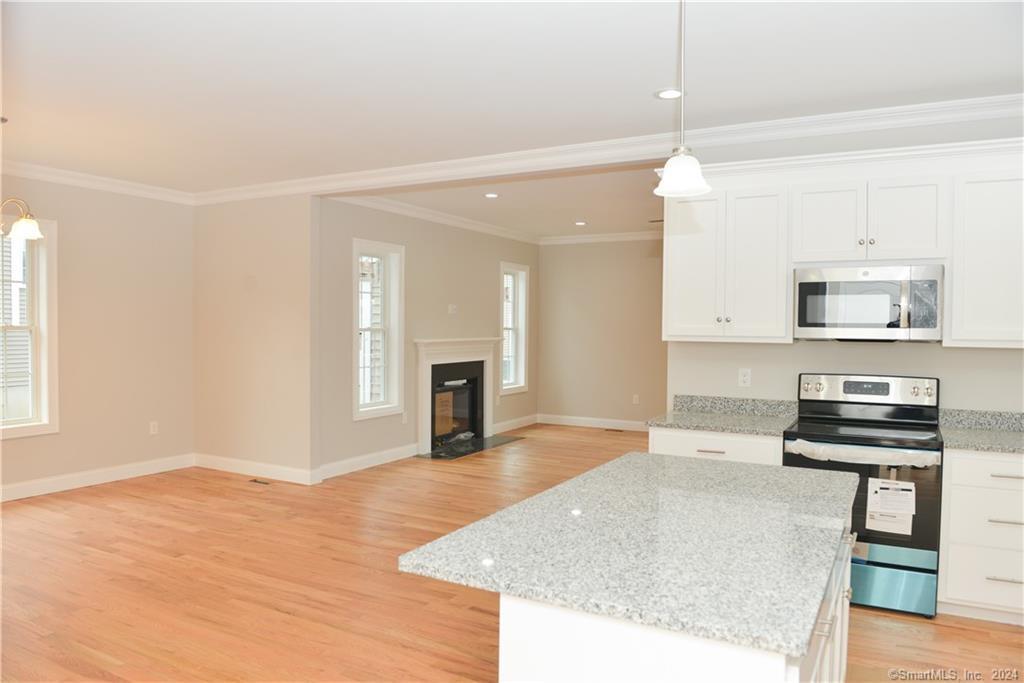 220 Boulder Court 220