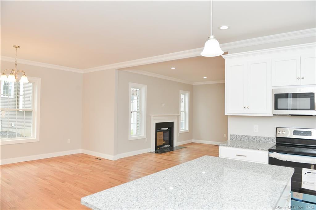 220 Boulder Court 220