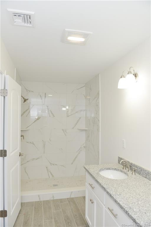 220 Boulder Court 220