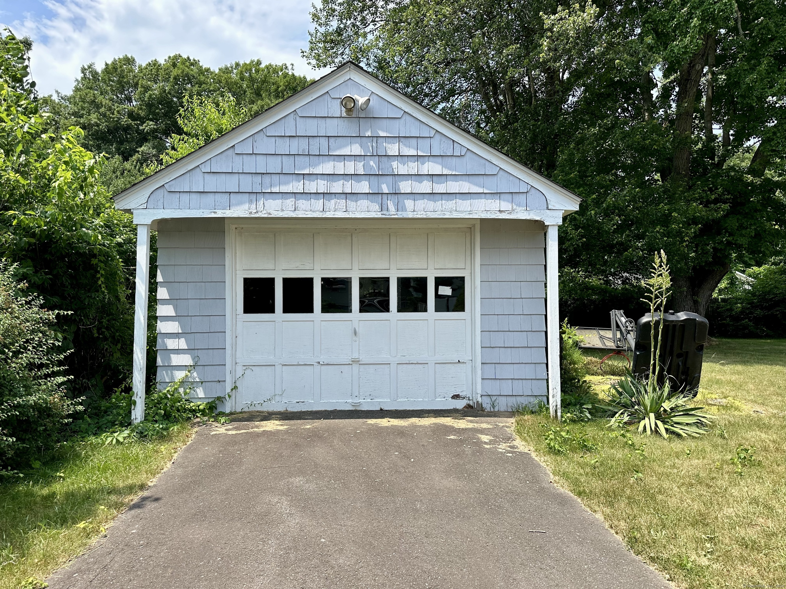 17 Lydall Road